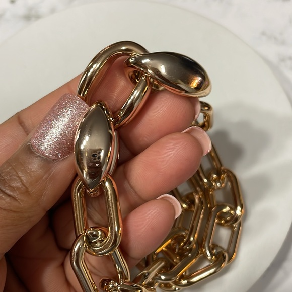 Fashion Nova Can’t Buy Class Necklace - Picture 4 of 9